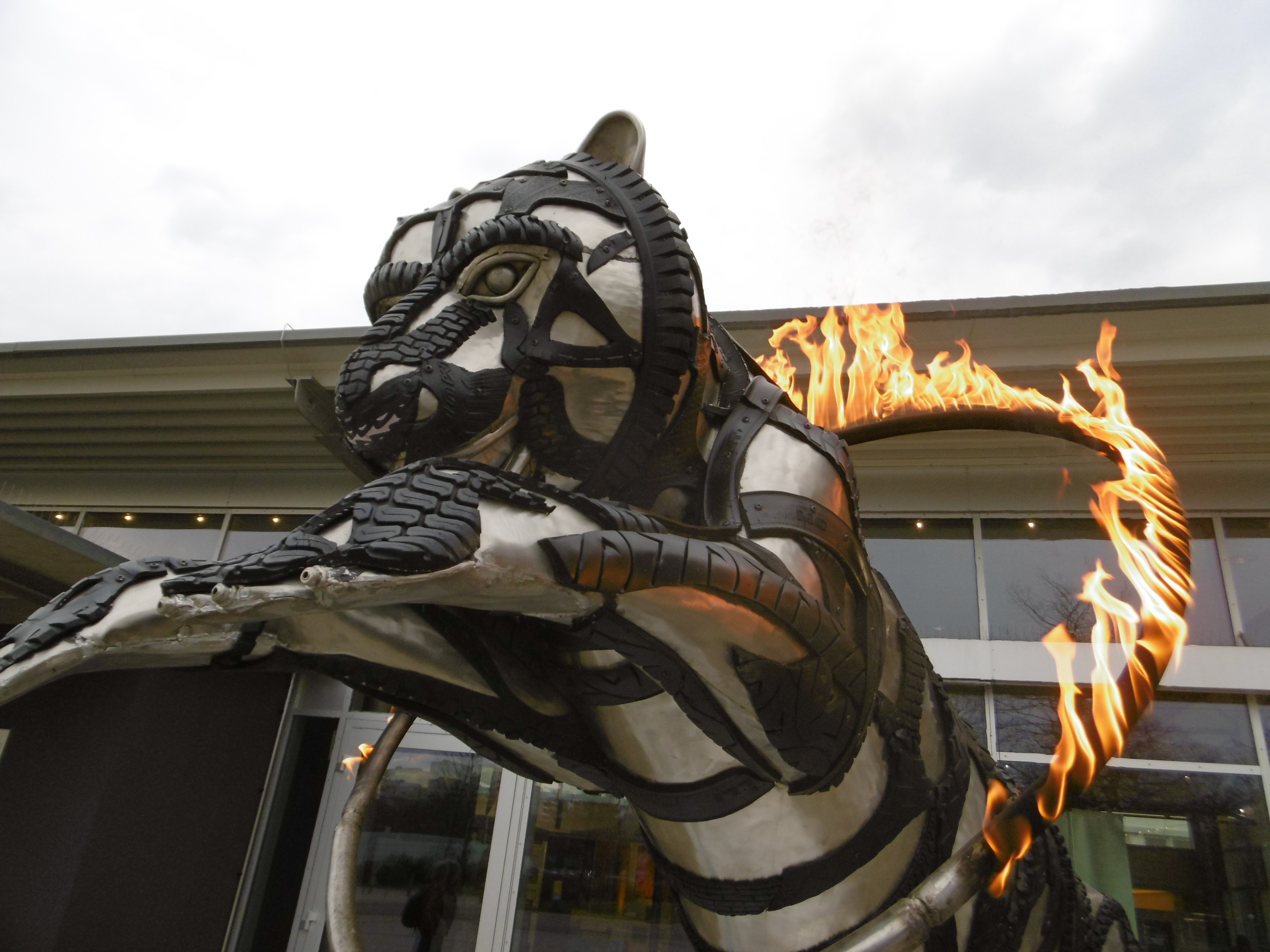 Art and fire, Feuer Skulptur